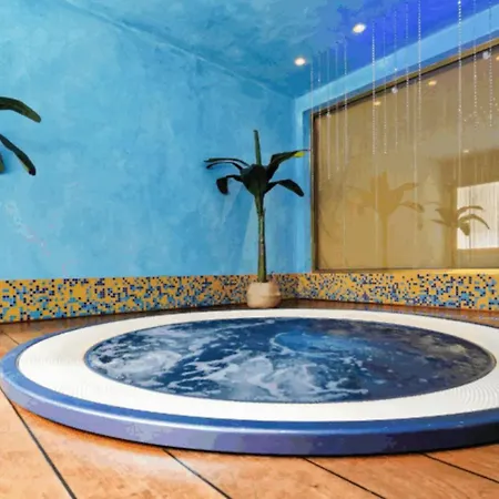 Διαμέρισμα Modern Beachfront Flat In A With Pool Μπιμπιόνε