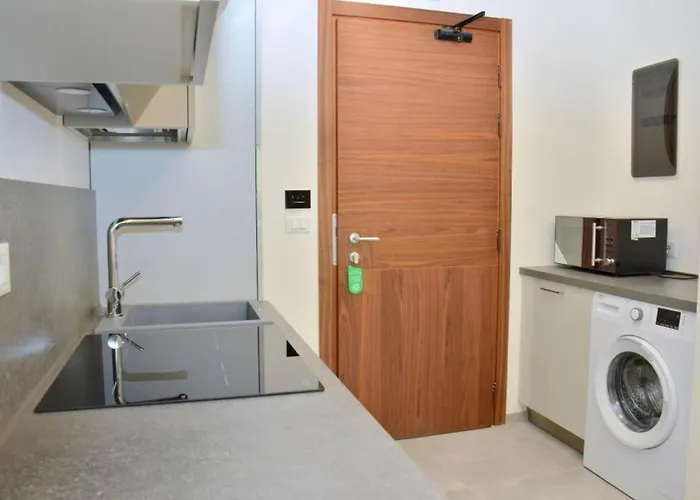 Modern Beachfront Flat In A With Pool Lejlighed Bibione