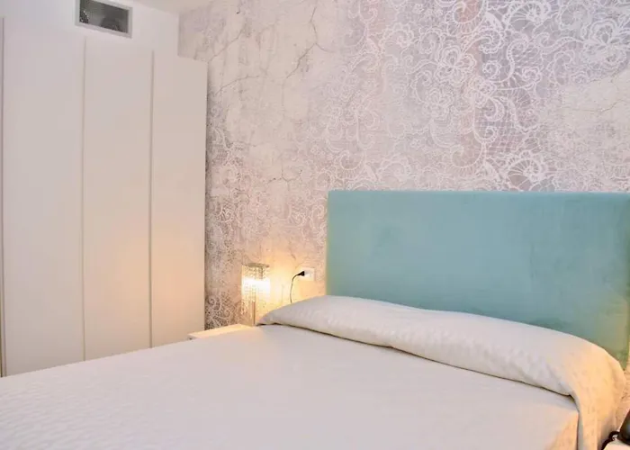 Daire Modern Beachfront Flat In A With Pool Bibione