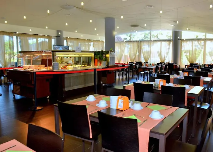 Modern Beachfront Flat In A With Pool Lejlighed Bibione